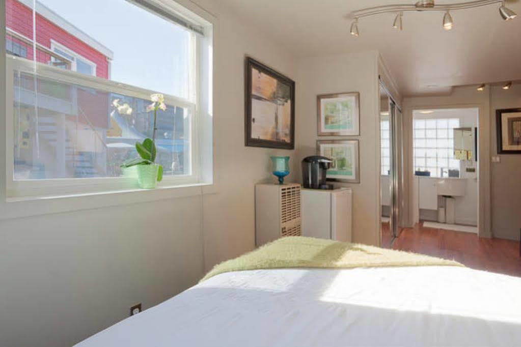 Fisherman'S Wharf Bed & Breakfast Victoria Luaran gambar